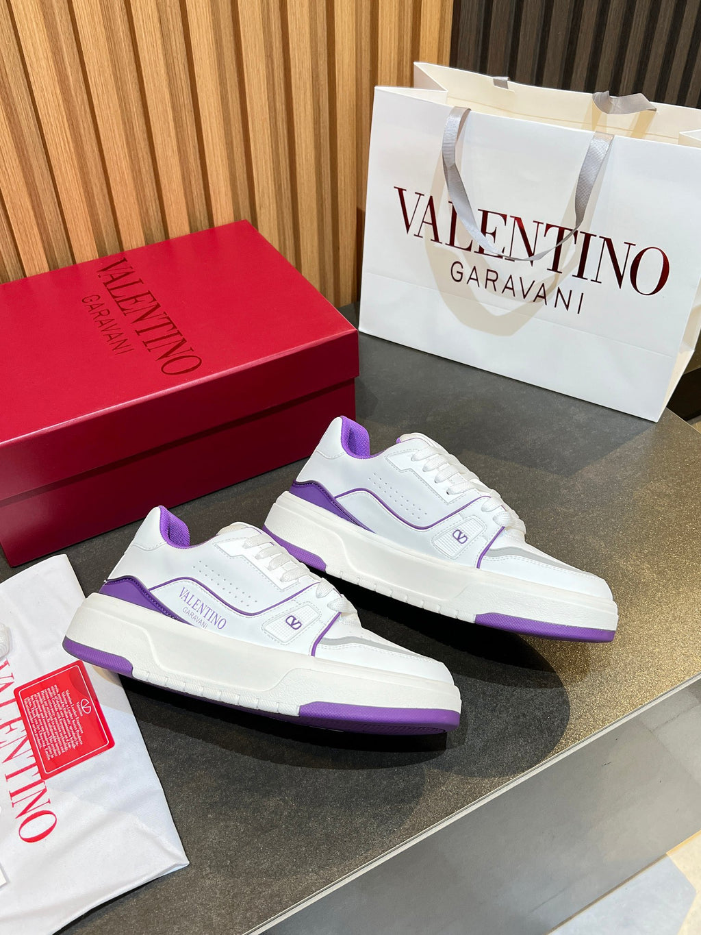Valentino Sneaker