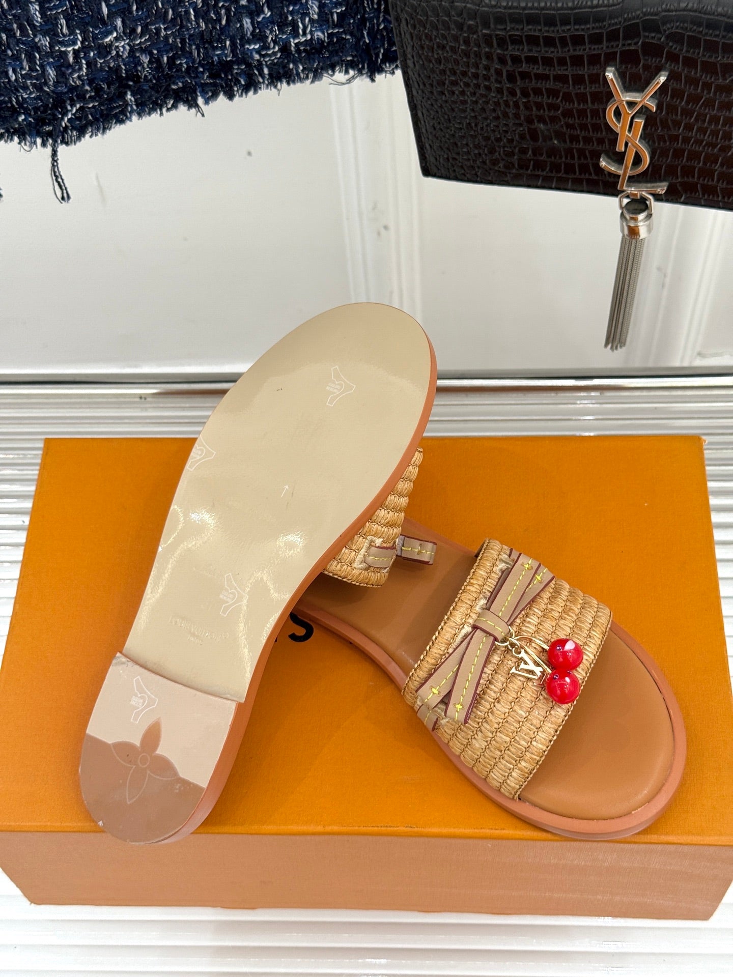 Louis Vuitton Terlik