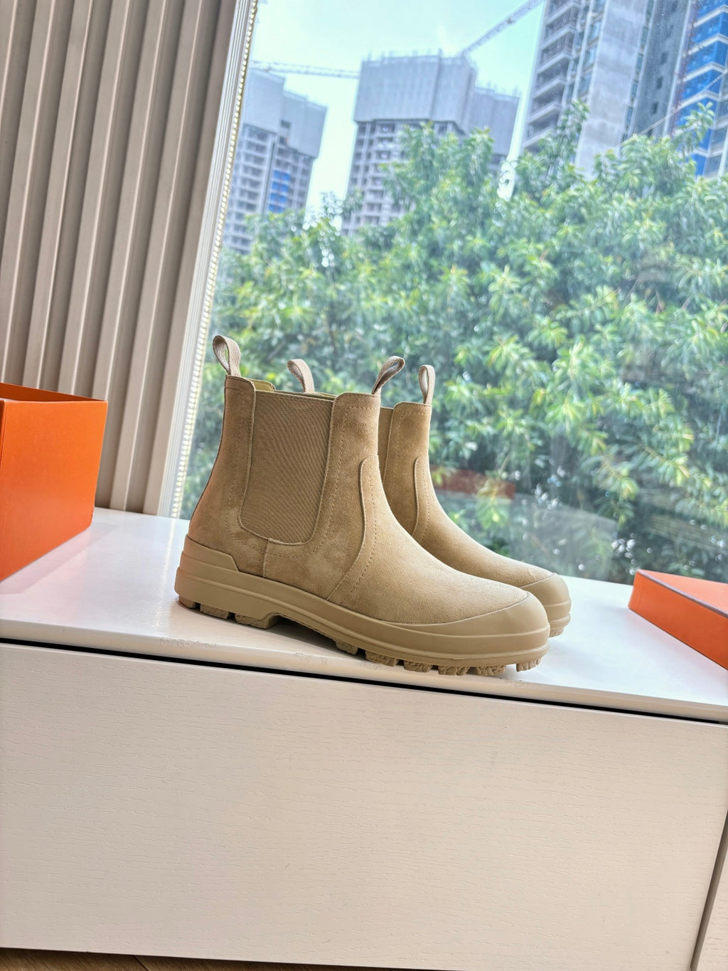 Hermes Suede Bot