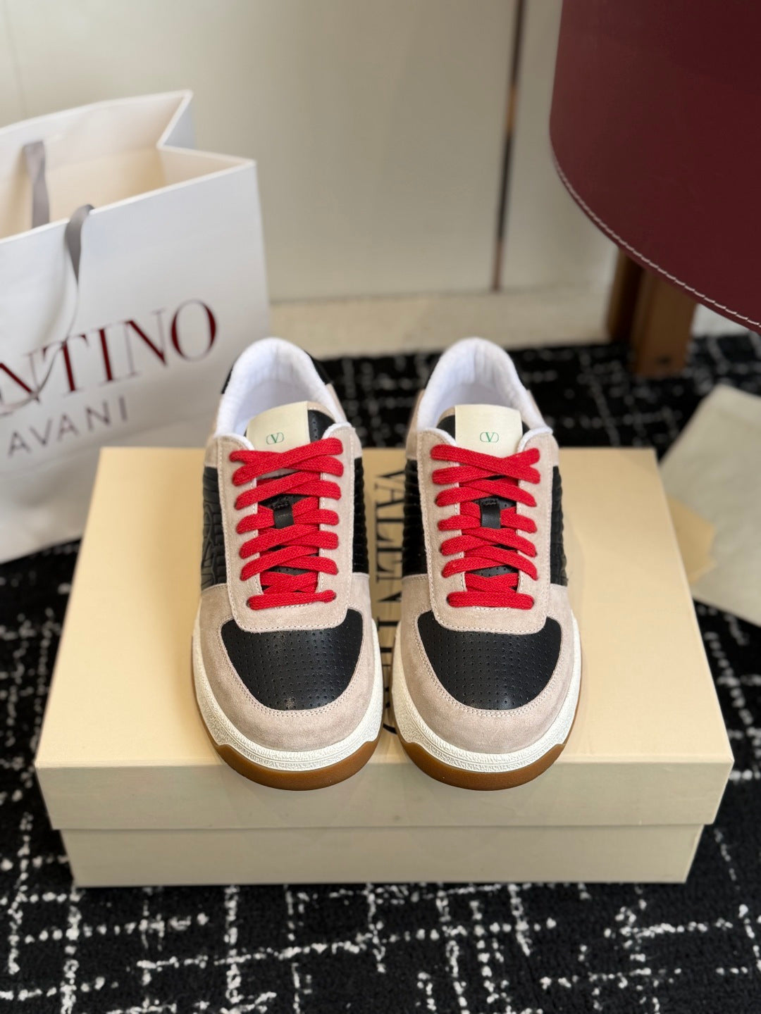 Valentino Sneaker