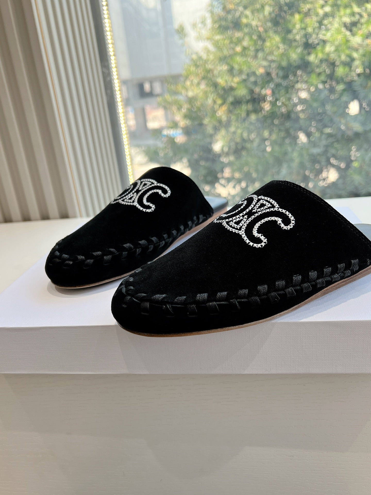 Celine Slipper