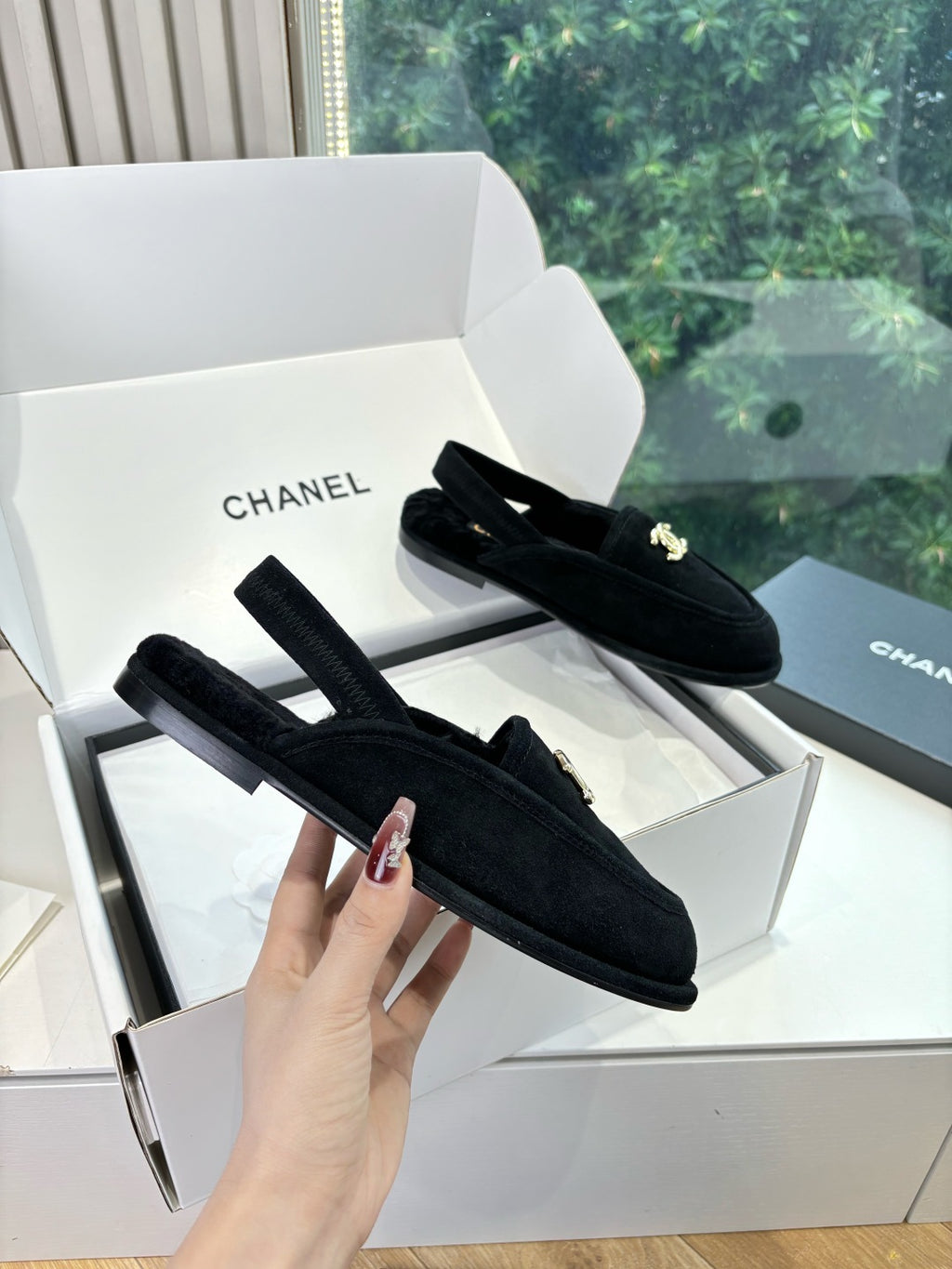 Chanel Slipper