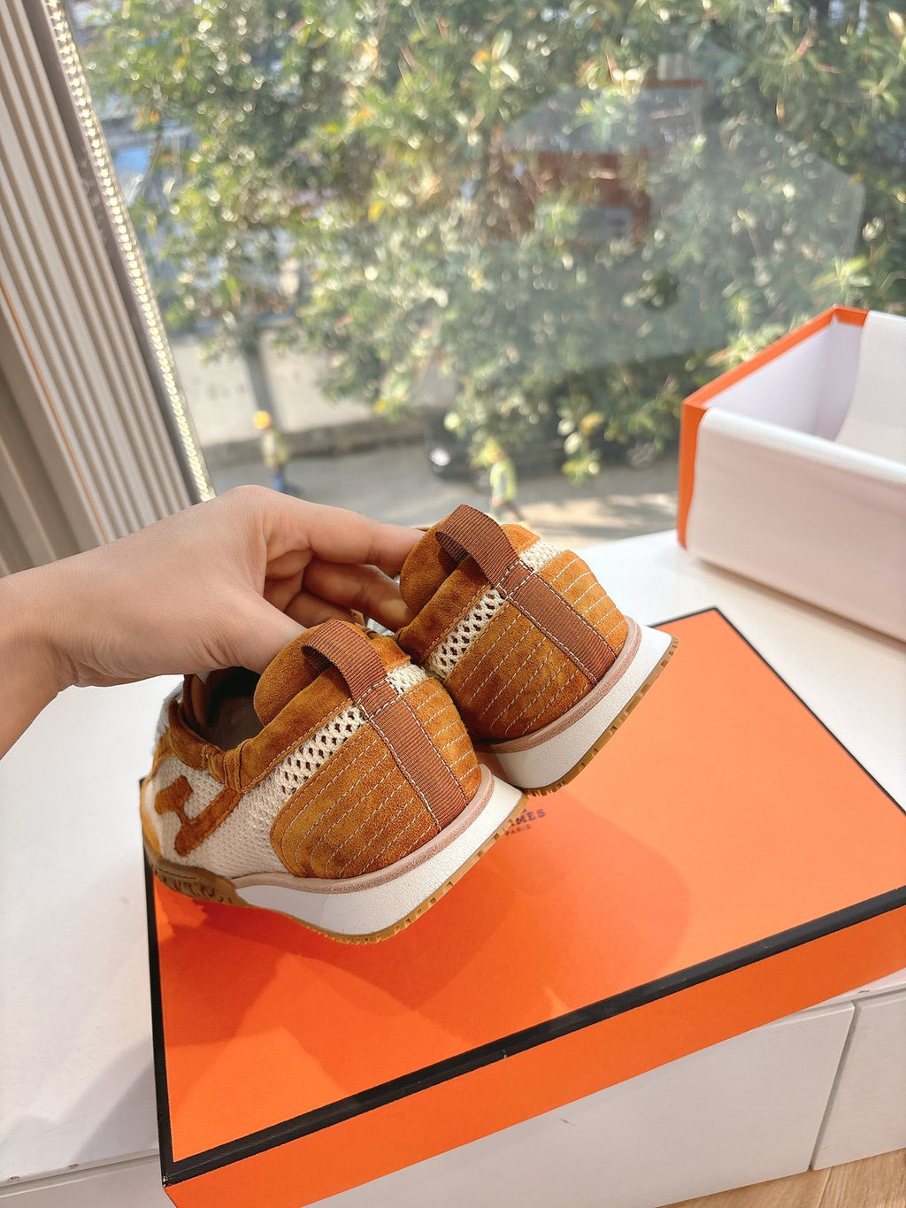 Hermes Sneaker