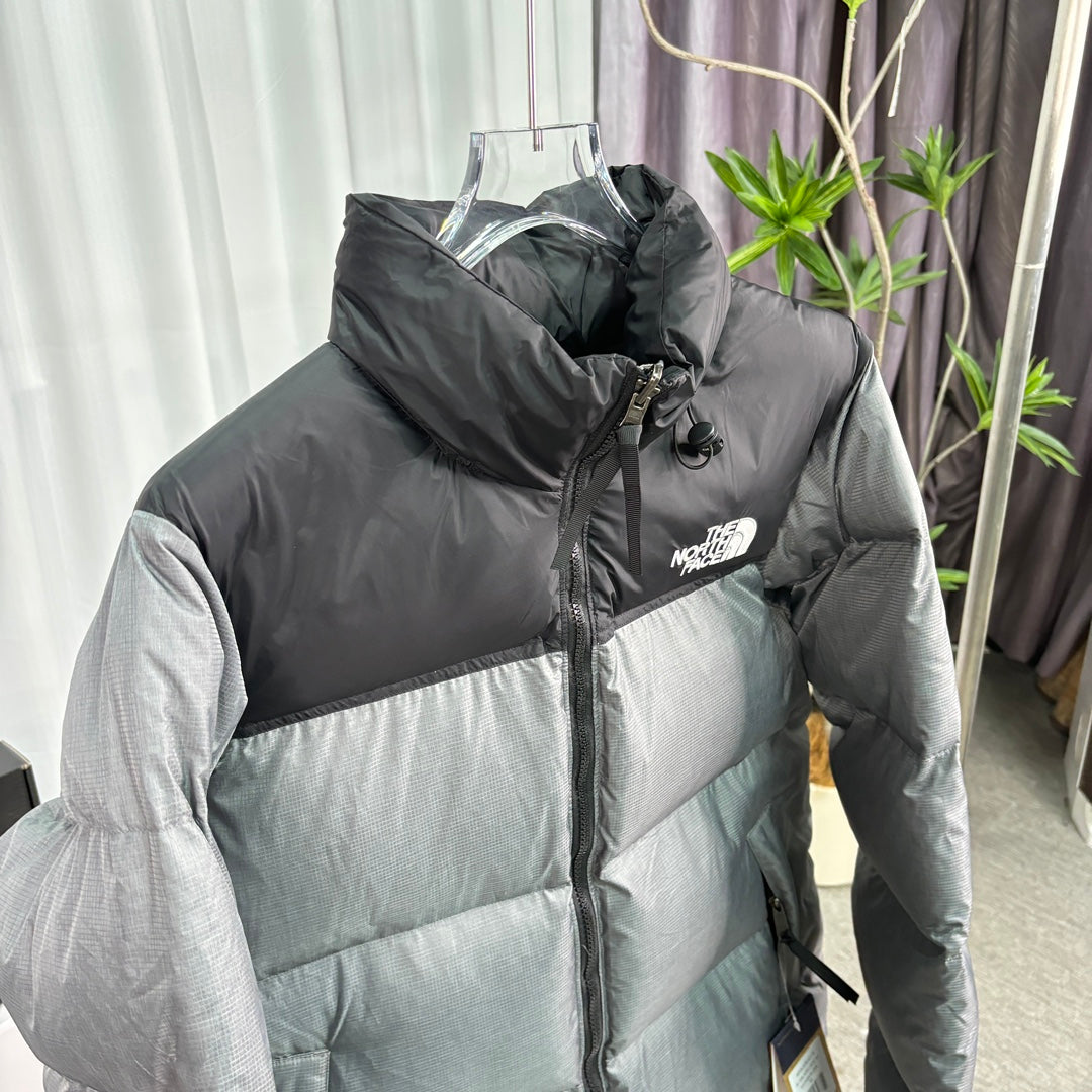The North Face Unisex Mont