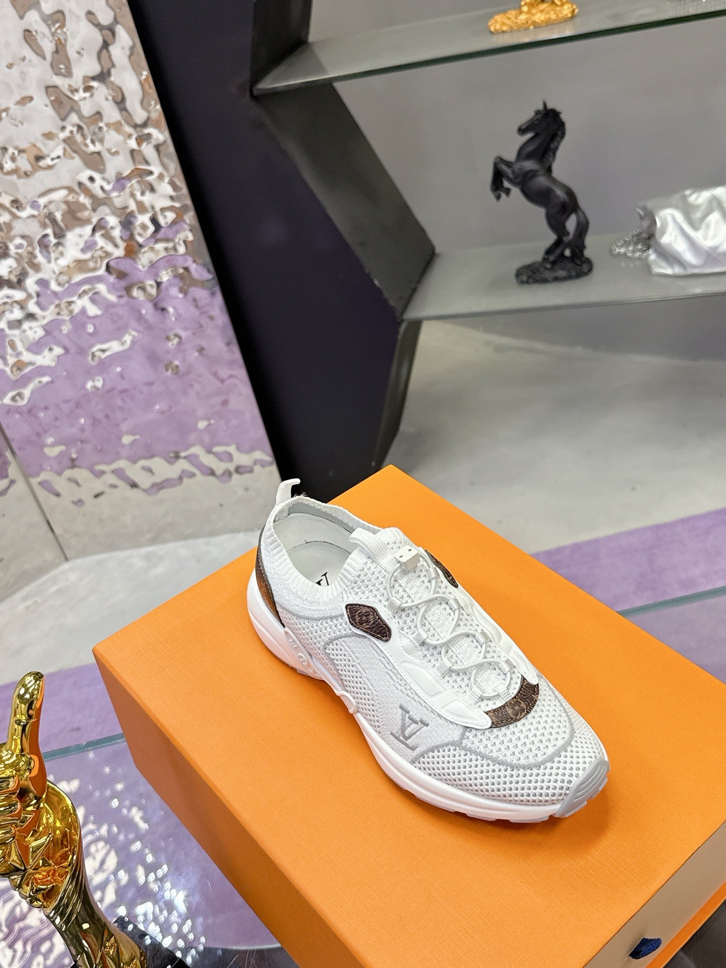 Louis Vuitton Sneaker