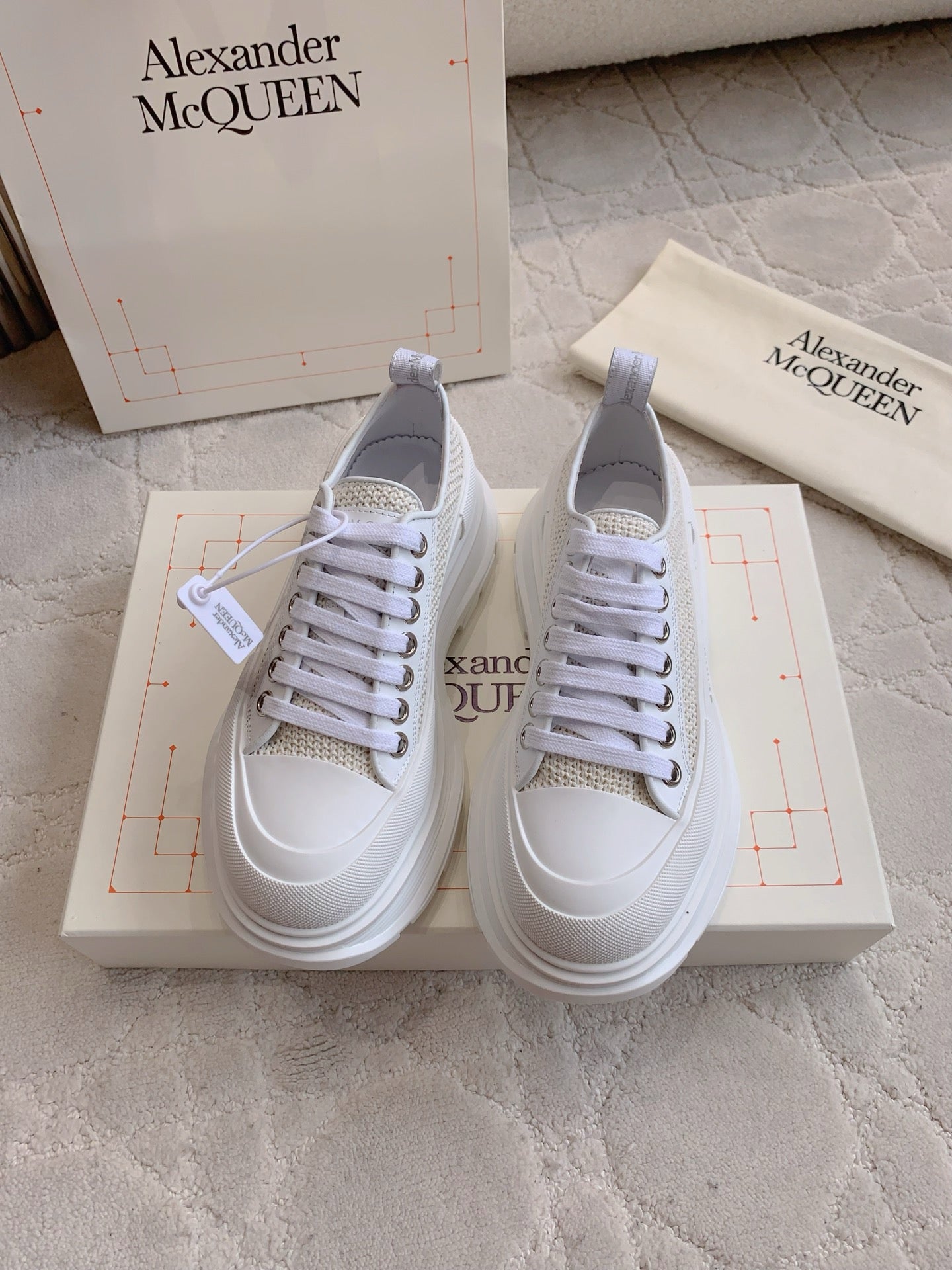 Alexander McQueen Sneaker