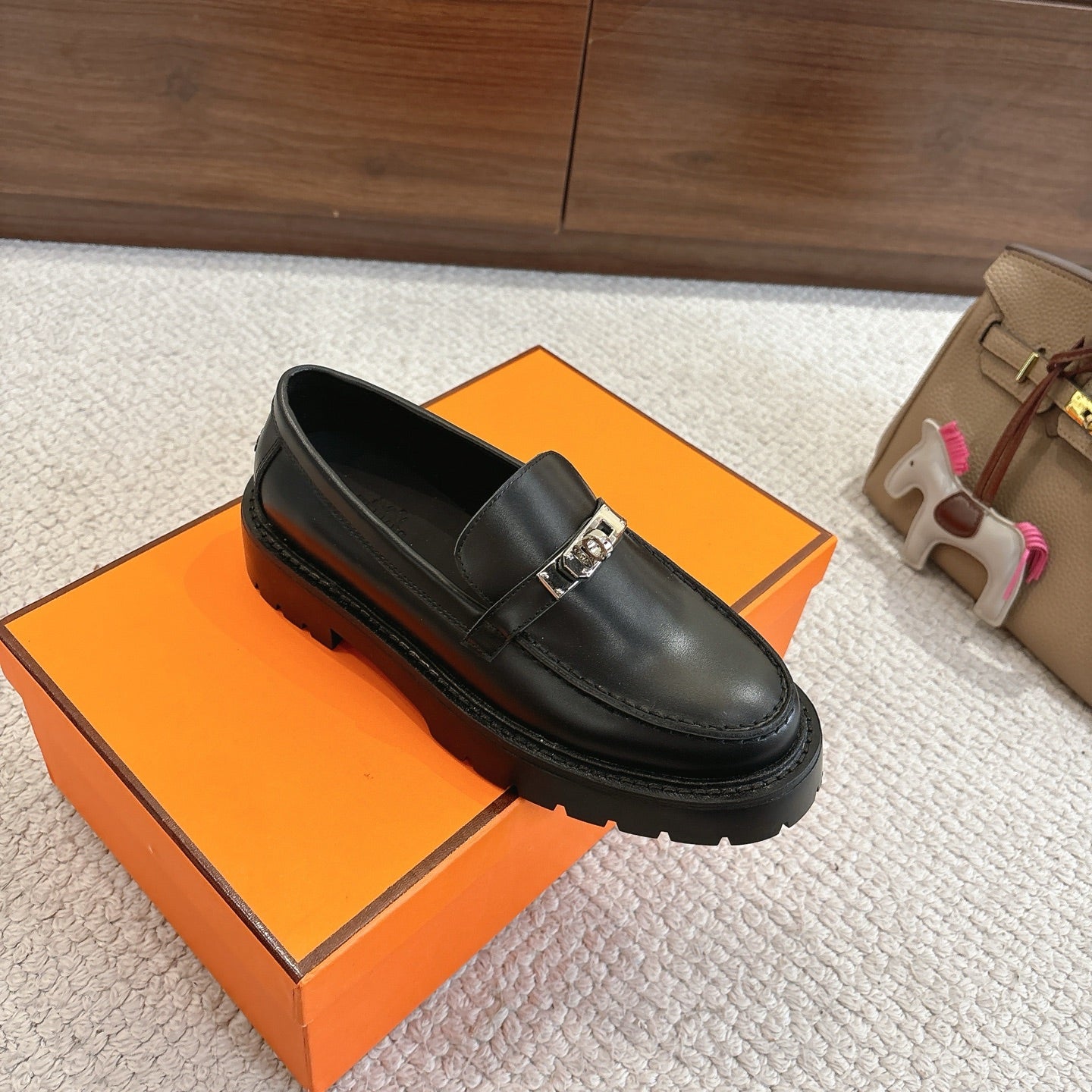Hermes Sneaker