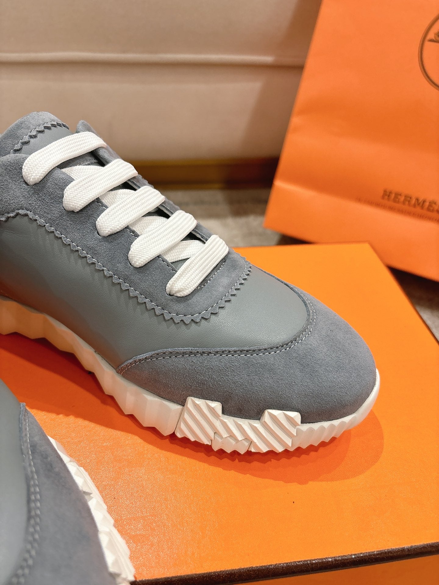 Hermes Sneaker