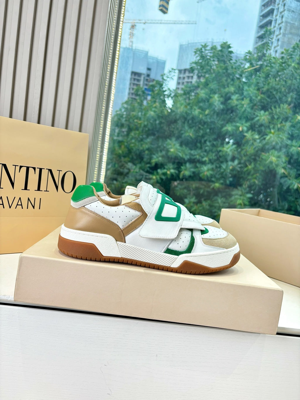 Valentino Sneaker